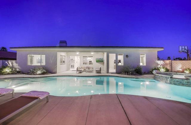 La Quinta Oasis