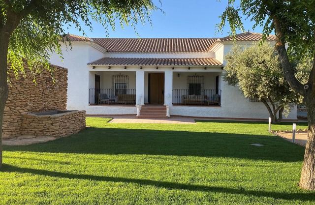 La Regidora, an old renovated quintería on the Quixote Route.