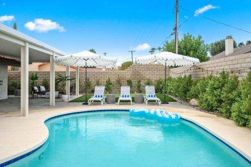 La Reina Inn - Pool - Ping Pong - Billiards