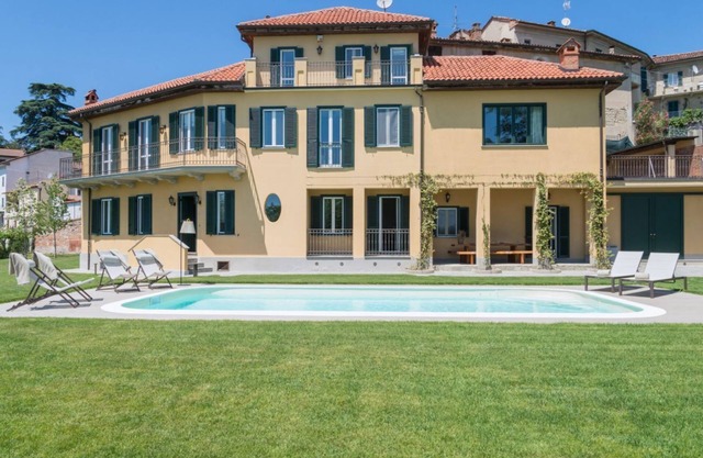 La Riccarda Villa x12 Garden & Pool