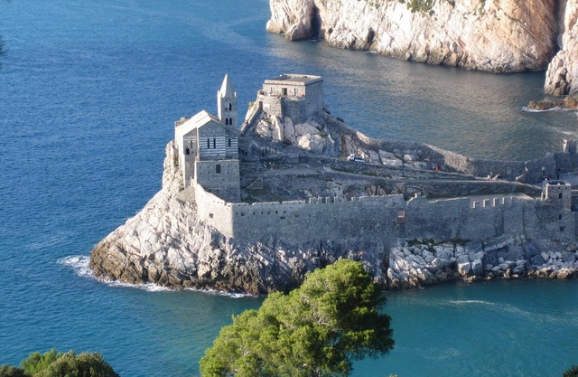 "la risacca" house on the beach with breathtaking views of Portovenere