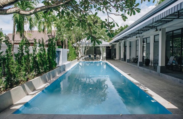 La Riva Boutique Hotel