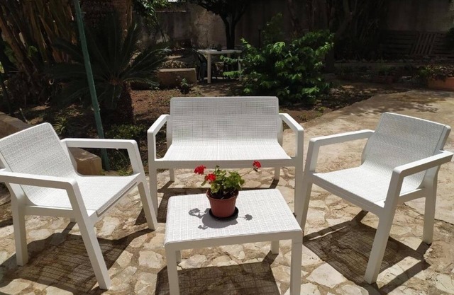 La Rugiada - with private garden Studio apartment