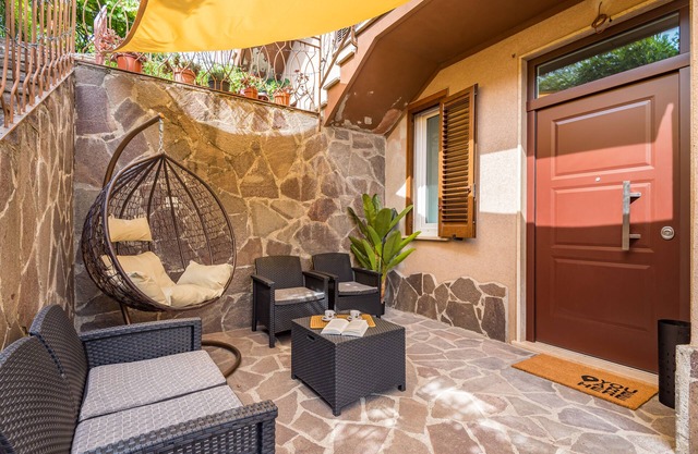 [LA SPEZIA] - New Home With Netflix & Free Parking