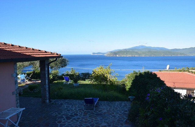LaTrappolina - Ferienhaus mit Meerblick, ruhig, WLAN, max. 6 Pers, 80 qm,3 Schlz