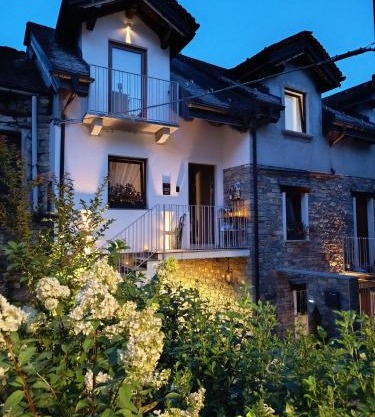 LA VIA DEL SALE accommodations holidays
