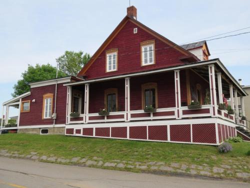 la vieille Maison Rouge
