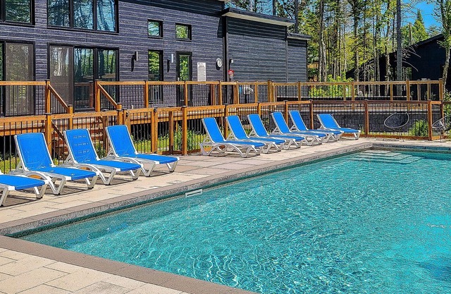 ⭐ La Villa Éden-SPA de Portneuf 😇😈 Relaxation and activities aplenty ⭐