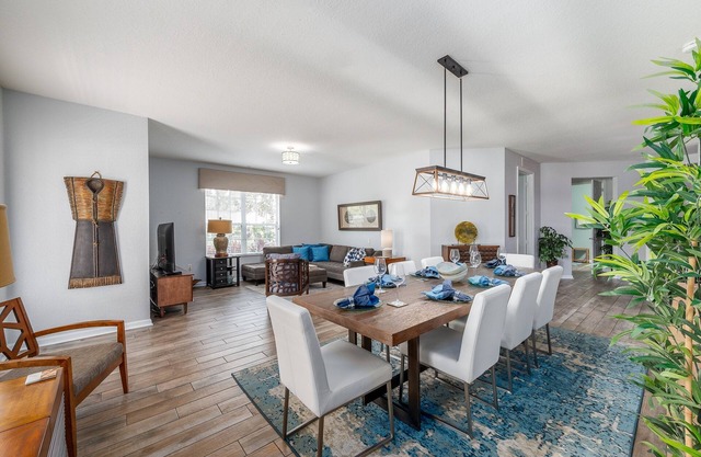 Vista Cay Condo # 117606
