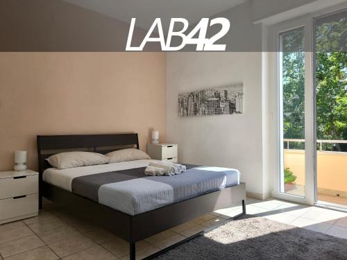 LAB42 City & San Matteo Apartment - 2 Bedrooms