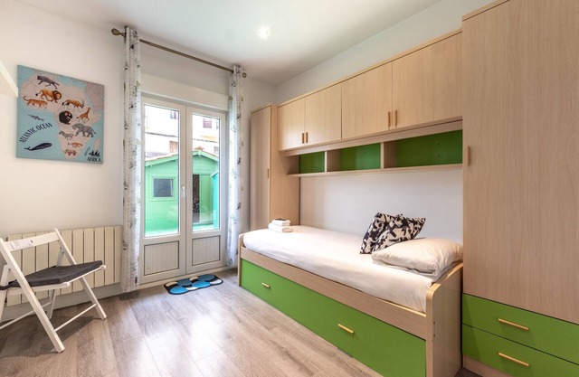 LABAYRU by People Rentals