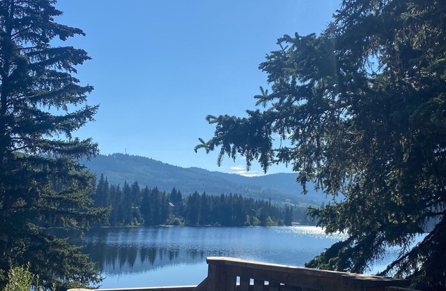 Lac Des Roches Resort