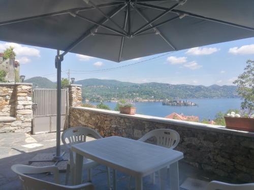 Lago D'Orta ampio monolocale con vista LaPlesna