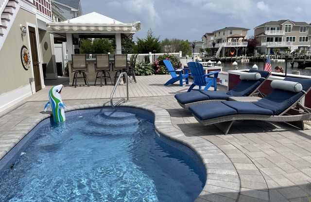Lagoon Front Beach House Stunning Views - inground pool 5 minutes to LBI Beaches
