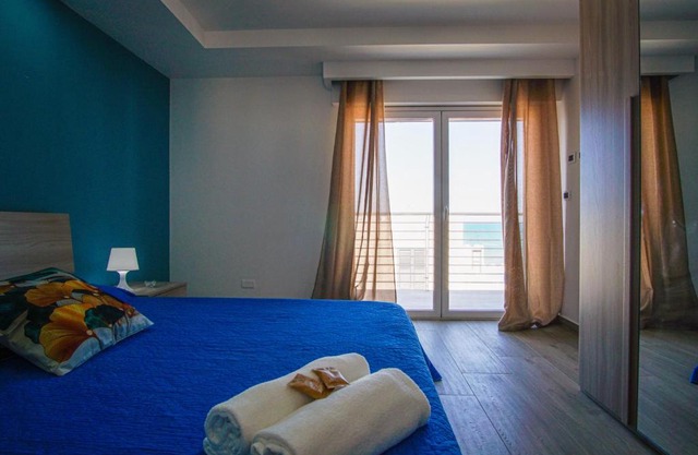 Laguna Blu Apartment - Panoramic View, Very close to the beach