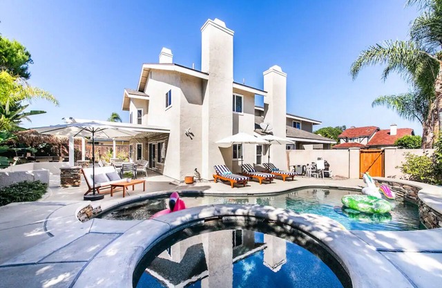 Laguna Pool Villa