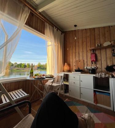 Laivu Māja
