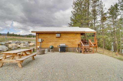 Lake Access, Deck Rustic Retreat in Kalispell!