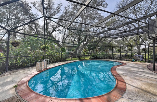 Lake Access & Pool: Spacious Freeport Home!