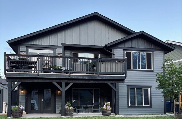 Lake and Peak Retreat
