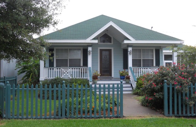 LAKE CALCASIEU, BIG LAKE, HEBERT'S LANDING, 3-bedroom house in LAKE CHARLES LA