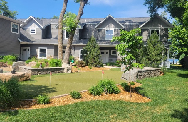 Lake Carlos Bay Townhome