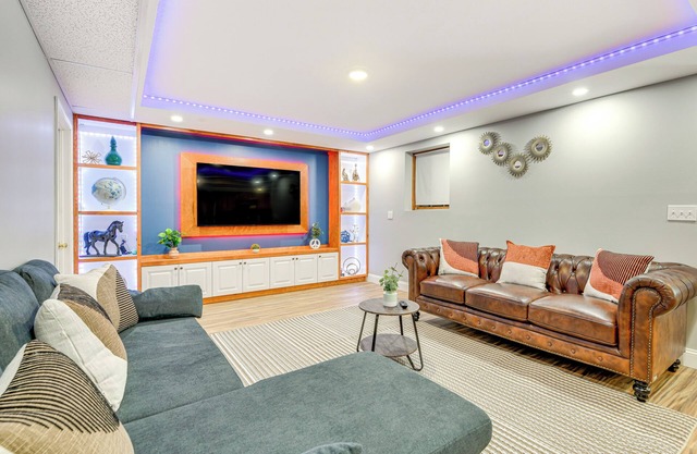 Lake Champlain Fun: Apt w/ Fire Pit & Large Yard!