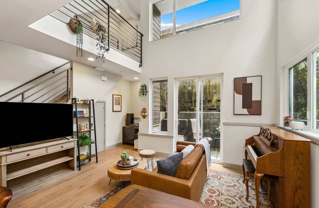 Lake & City View Modern Retreat w AC