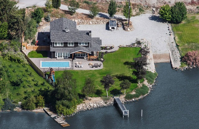 Lake Entiat Waterfront Estate - Pool, Whirlpool, Bootsanlegestelle, Dock (für 16 Personen)
