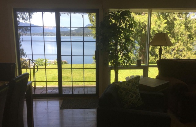 Ferienhaus am See - Buchen Sie für den nächsten Sommer - Wochenrabatt