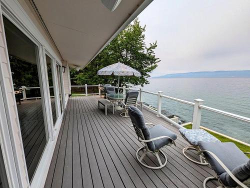 Lake Front Retreat on Flathead
