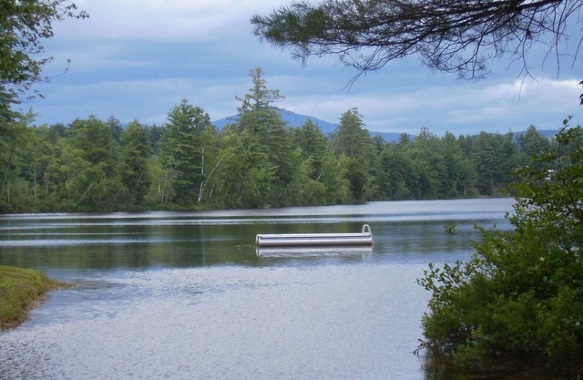 LAKE FRONT Rustikales Ski-Chalet mit Privatstrand
