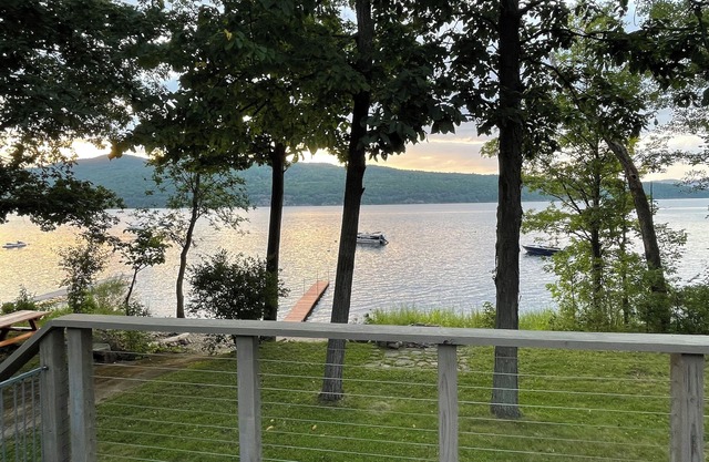 Lake front year round home on beautiful Willsboro Bay, Lake Champlain
