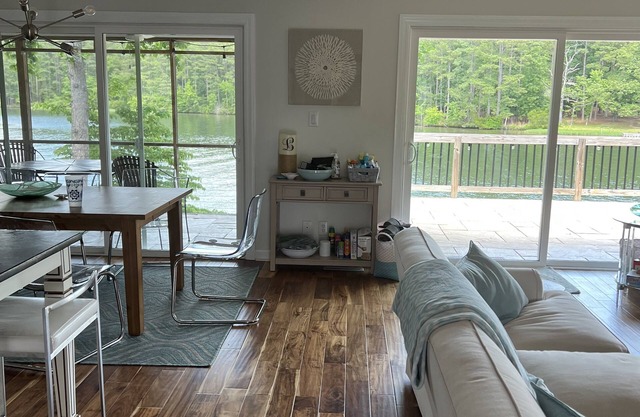 Lake Gaston - Amazing Water Views - Deepwater Cove, Just Seconds To Main Lake