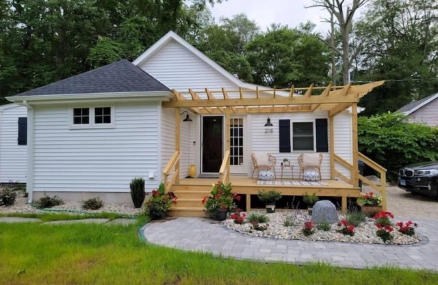 Lake Getaway at Coventry Lake! close to Uconn