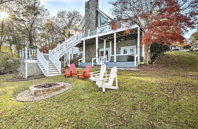 Lake Hartwell Home w/ Private Dock & Hot Tub!