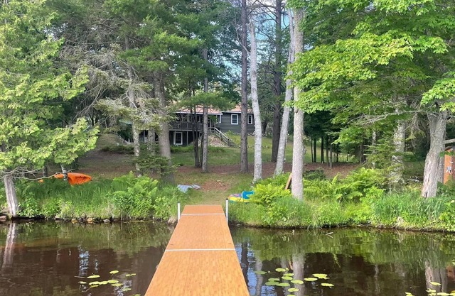 Lake Home on Three Lakes chain of lakes, WI Northwoods. 220 ft private frontage