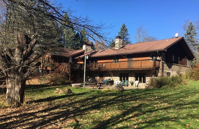 Privater Rückzugsort am See