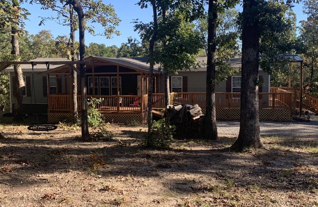 Lake House 1 Mile from Lake Greeson
