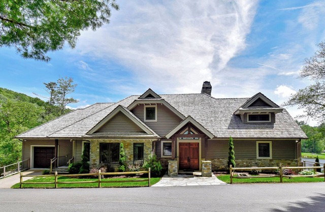 Lake House 101 | Fireplace, Restaurant, Pool, Spa
