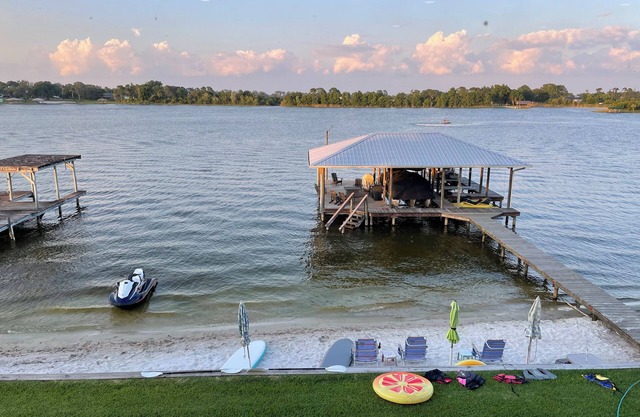 Lake House