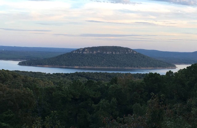 Lake House mit unglaublichem Blick auf Greer's Ferry Lake & Sugarloaf
