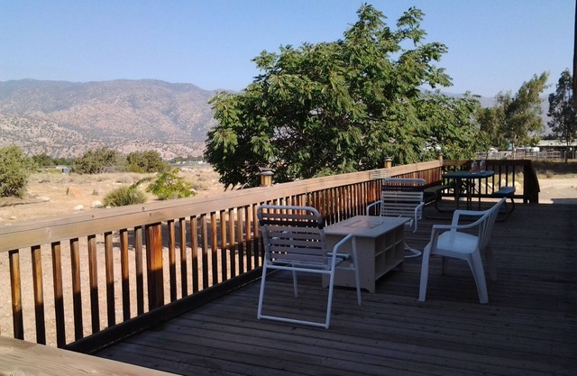 Bud & Bed-Privathaus in der Nähe von Lake Isabella, Kern River, Stadt-MMJ gesorgt