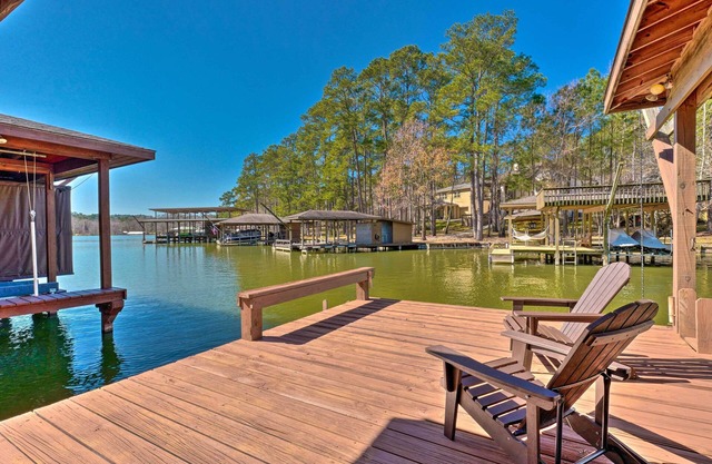 NEW! Lake Livingston Retreat w/ Boat Dock & Slip!