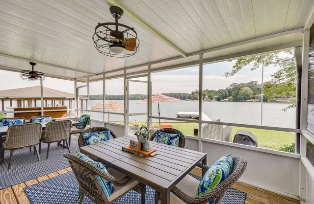Lake Martin Retreat w/ Private Dock & Boat Launch