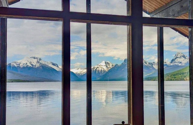 Lakefront Cedar Cabin Inside Glacier National Park