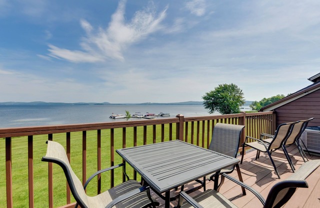 Lake Memphremagog Access: Newport Condo w/Balcony
