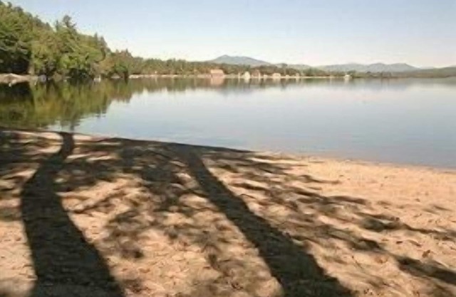 Lake & Mountain View Privathaus auf Bluff
