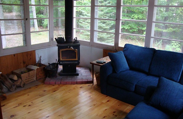 Lake Muskoka 4 BR Cottage, Sandstrand, Sonnendecks, Privat