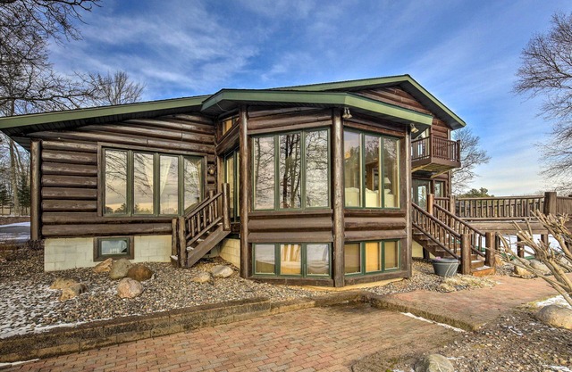 Lake Nokomis Escape w/ Dock & Beach Access